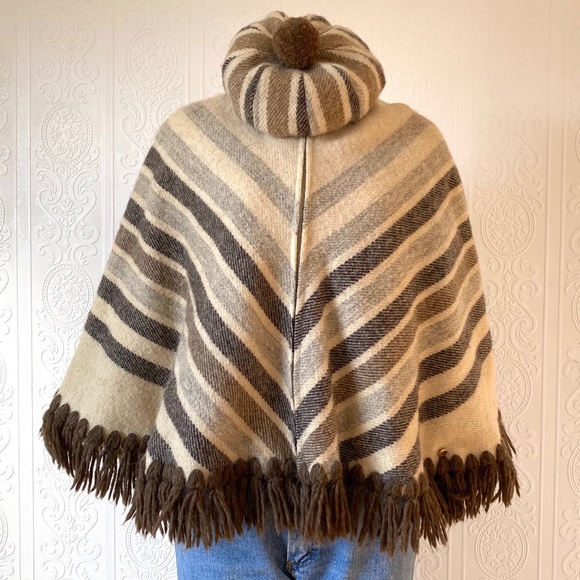Vintage Jackets & Blazers - Vintage RARE Sheepa Icelandic Art Poncho & Matching Tam Set 70s